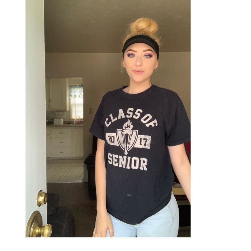 Meet your Posher, Jasmine